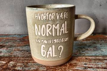 Krus "Hvorfor være normal"