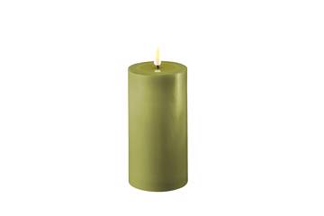Oliven grønn LED kubbelys – 7,5×15 cm