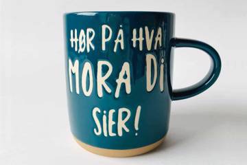 Krus "Hør på mora di", blå